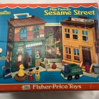 Fisher Price Little People Sesame Street Play Set #938 - 1974 - Great Condition in Box