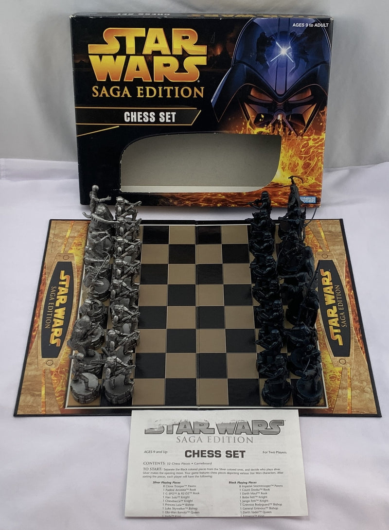 Star Wars Chess Set Saga Edition - 2005 - Parker Brothers - Great