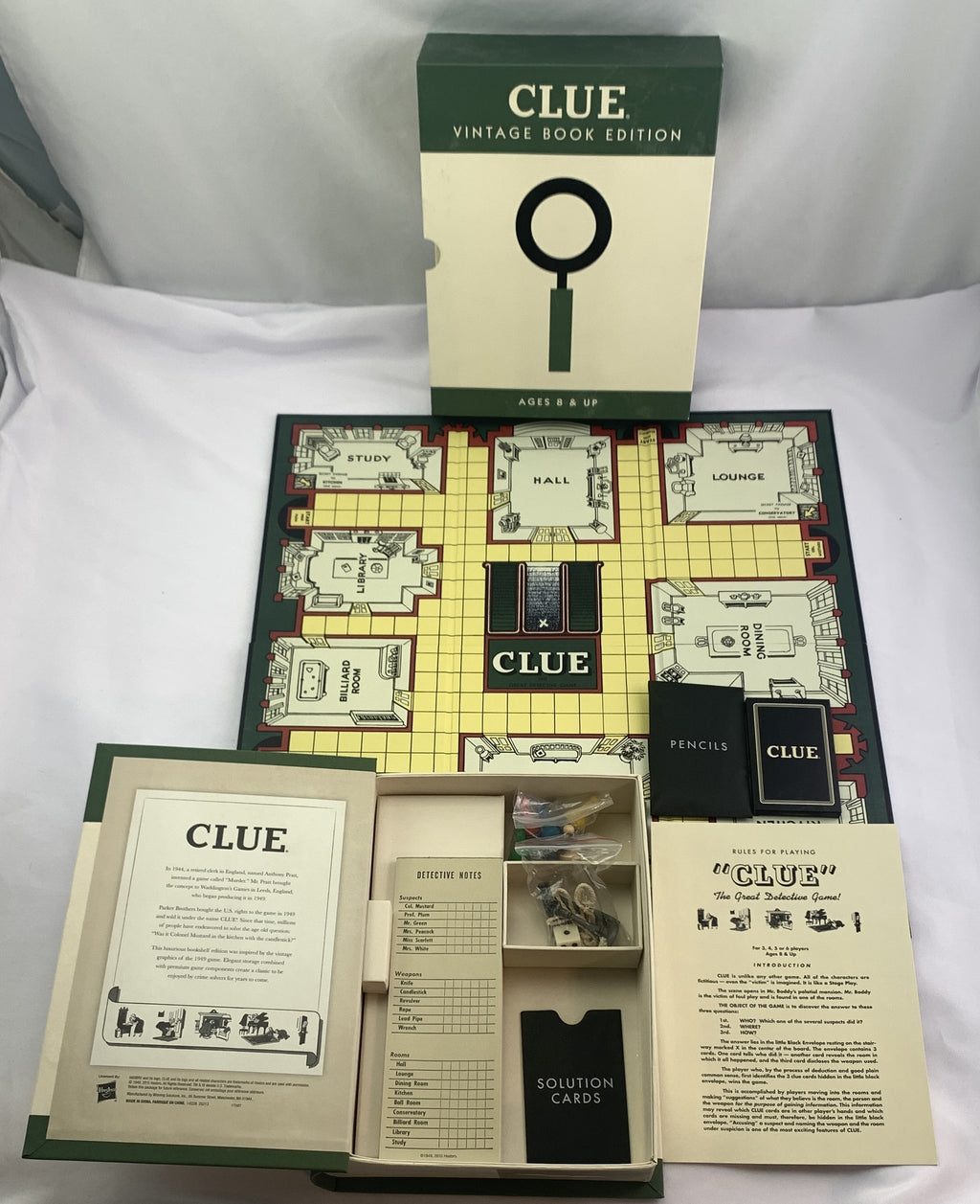 Clue Board Game Vintage Edition Linen Box - 2015 - Winning Solutions - Like New