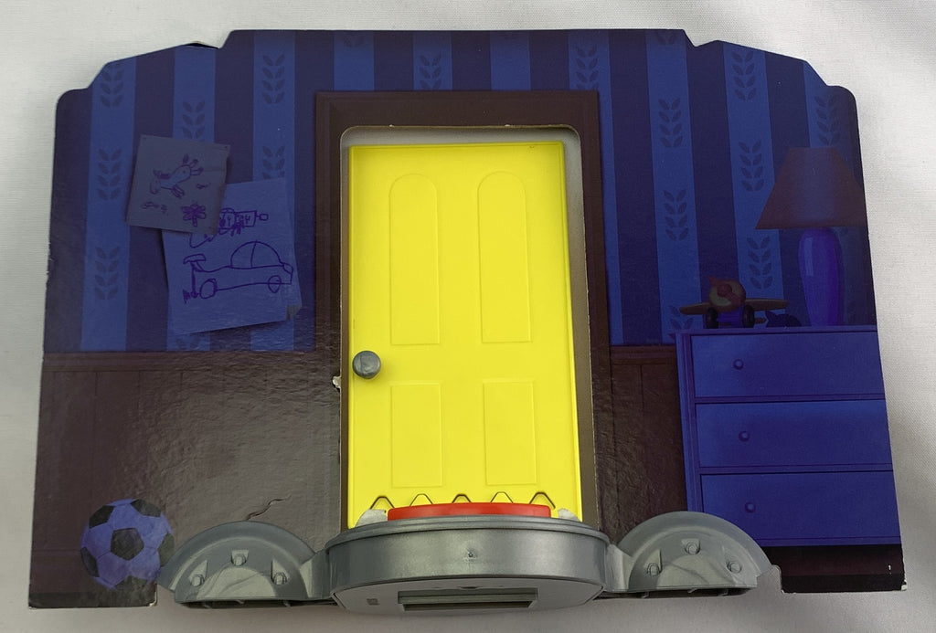 monsters university door Who's Behind The Door Game? Monsters University - 2013 - Spin Master