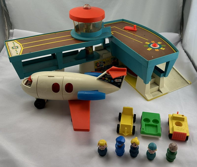 1972 Fisher Price Little People Family Play Airport #966 1972 Good  Condition