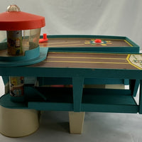 1972 Fisher Price Little People Family Play Airport #966 - 1972 - Good Condition