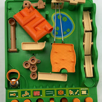 Run Yourself Ragged Game - 1979 - Tomy - Great Condition