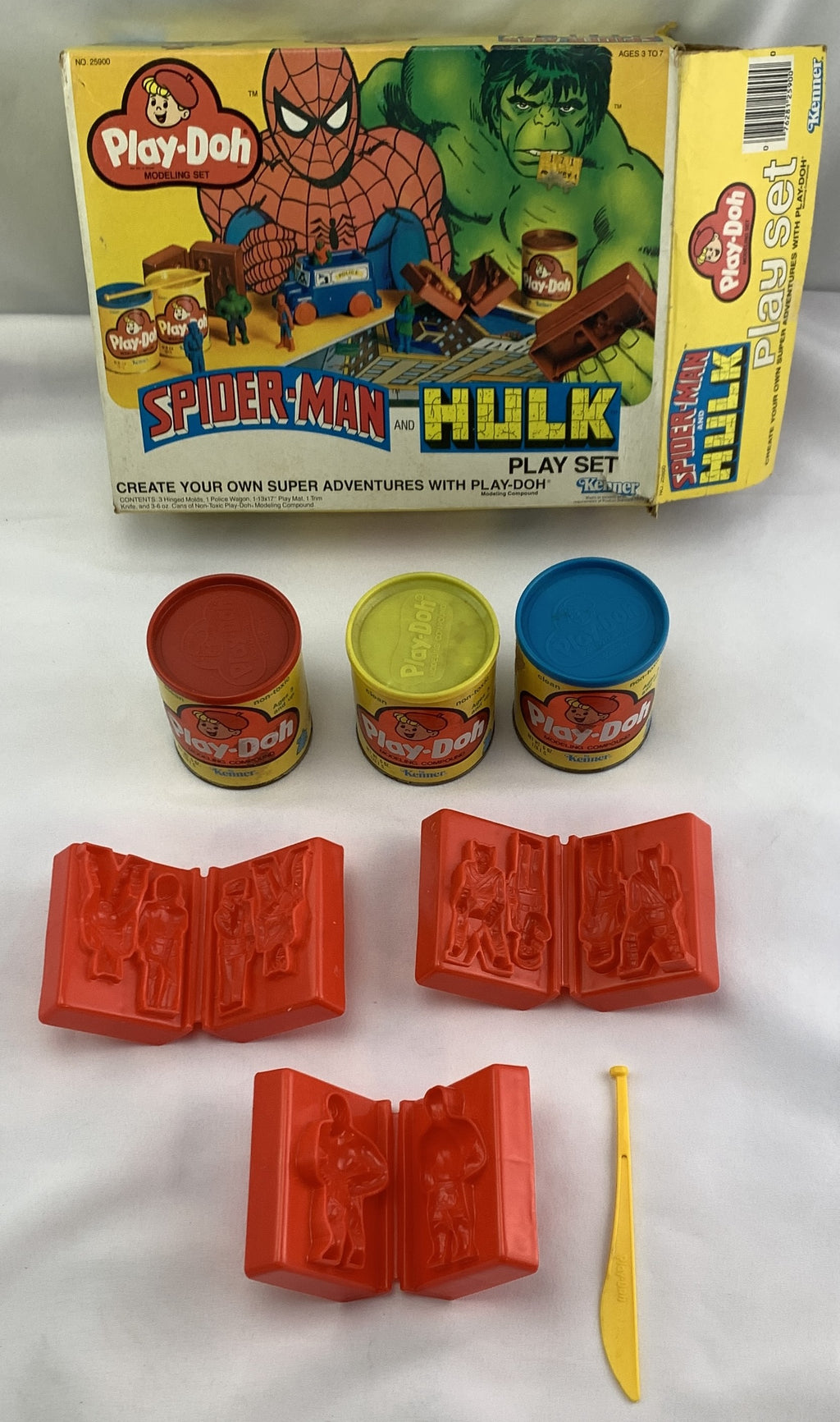 Kenner Play Doh Spider Man and Hulk Playset - 1980 - Playskool - Good Condition
