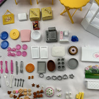 Barbie Bake and Shop Cafe - 1999 - Great Condition