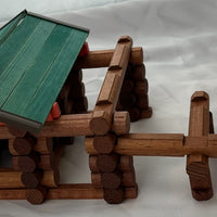 Lincoln Logs Set 884 - Playskool - Complete - Great Condition
