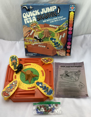 Quick Jump It's a Skunk! - 1980 - Hasbro - Great Condition
