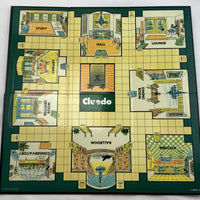 Cluedo Wood Bookshelf Game - 2005 - Parker Brothers - Great Condition