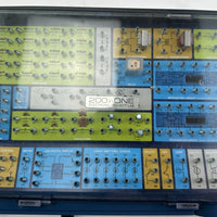 200 in One Electronic Project Kit - 1990 - Science Fair - Great Condition