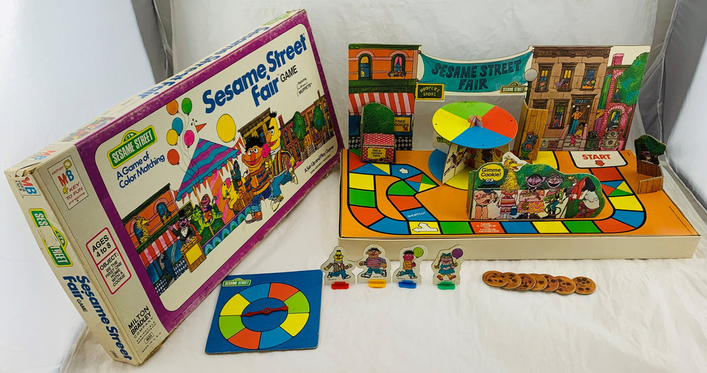 Sesame Street Fair Game - 1976 - Milton Bradley - Very Good Condition