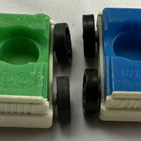 Fisher Price Little People Action Garage - 1970 - Great Condition