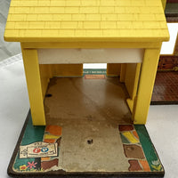 Fisher Price Little People Family Play House - 1969 - Very Good Condition