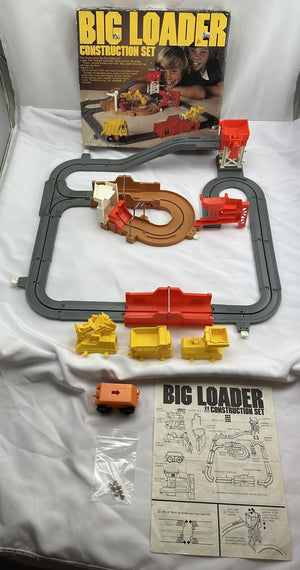 Big Loader Construction Set - TOMY - 1977 - Great Condition
