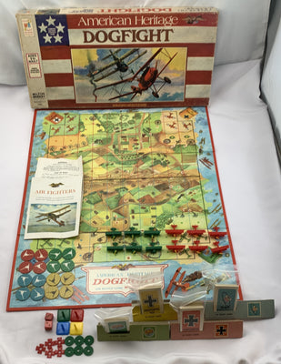 DogFight Game - 1975 - Milton Bradley - Very Good Condition