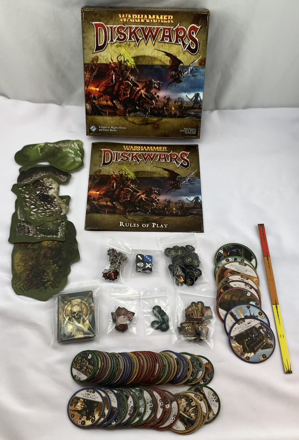 Warhammer: Diskwars Board Game - 2013 - Fantasy Flight Games - Like New