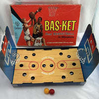 Bas-ket Game Miniature Basketball - 1966 - Cadaco - Good Condition