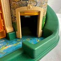1973 Fisher Price Little People Play Family Castle #993 - 1971 - Great Condition