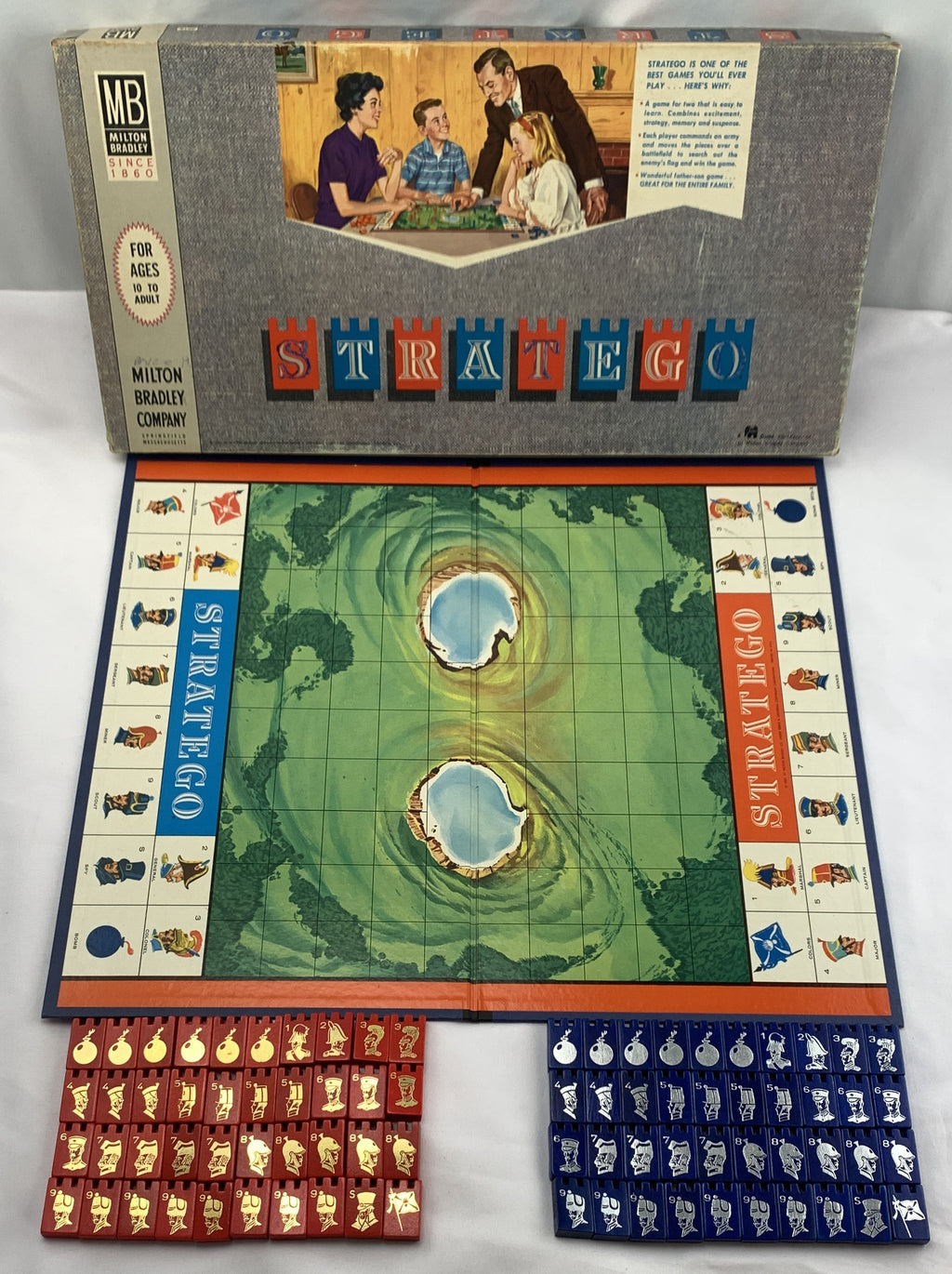 Stratego Game - 1962 - Milton Bradley - Great Condition