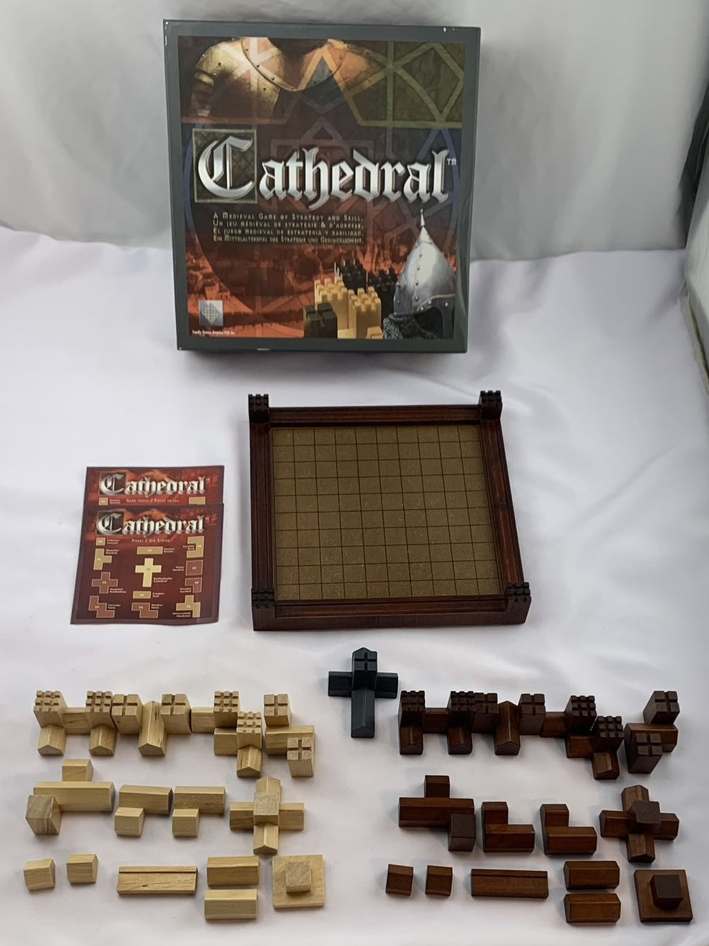 Cathedral Game - FGA - Great Condition