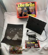 Lite Brite - 1992 - 6 Unpunched Sheets - 200+ Pegs - Working - Great Condition