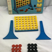 Connect Four Game - 1978 - Milton Bradley - Great Condition