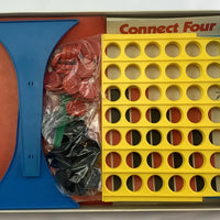 Connect Four Game - 1978 - Milton Bradley - Great Condition