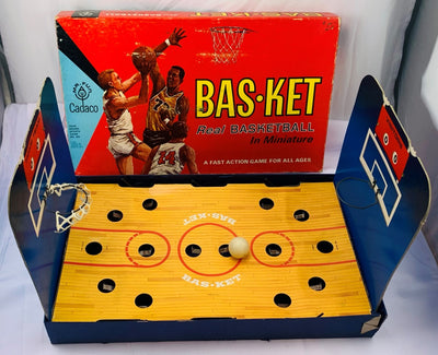 Bas-ket Game Miniature Basketball - 1961 - Cadaco - Good Condition