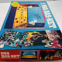 Bas-ket Game Miniature Basketball - 1988 - Cadaco - Great Condition