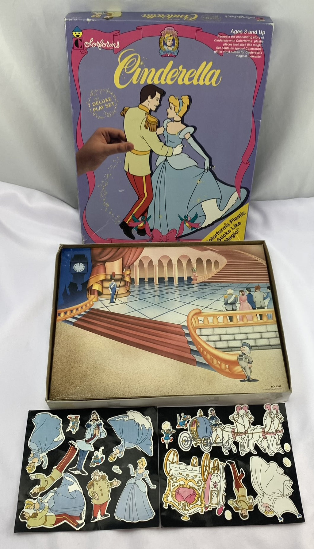 Cinderella Colorforms - 1993 - Very Good Condition