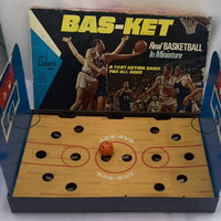 Bas-ket Game Miniature Basketball - 1969 - Cadaco - Good Condition