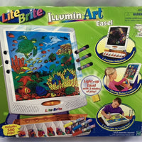 Lite Brite Illumin Art Easel - 2 bags of new pegs - Working - Very Good Condition