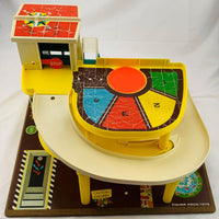 Fisher Price Little People Action Garage - 1970 - Good Condition