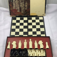 Renaissance Chessmen Chess Set - 1970 - E.S. Lowe - Very Good Condition