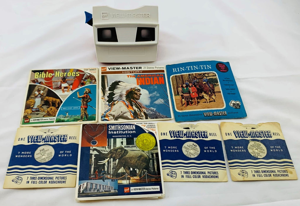 Vintage ViewMaster with 7 Reels - Very Good Condition