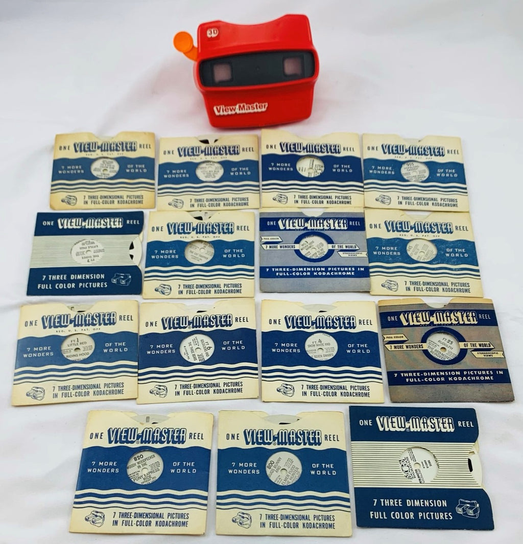 Vintage View Master with 15 Reels - Very Good Condition
