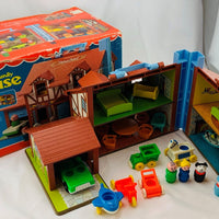 Fisher Price Little People Family Play House in Original Box - 1980 - Great Condition
