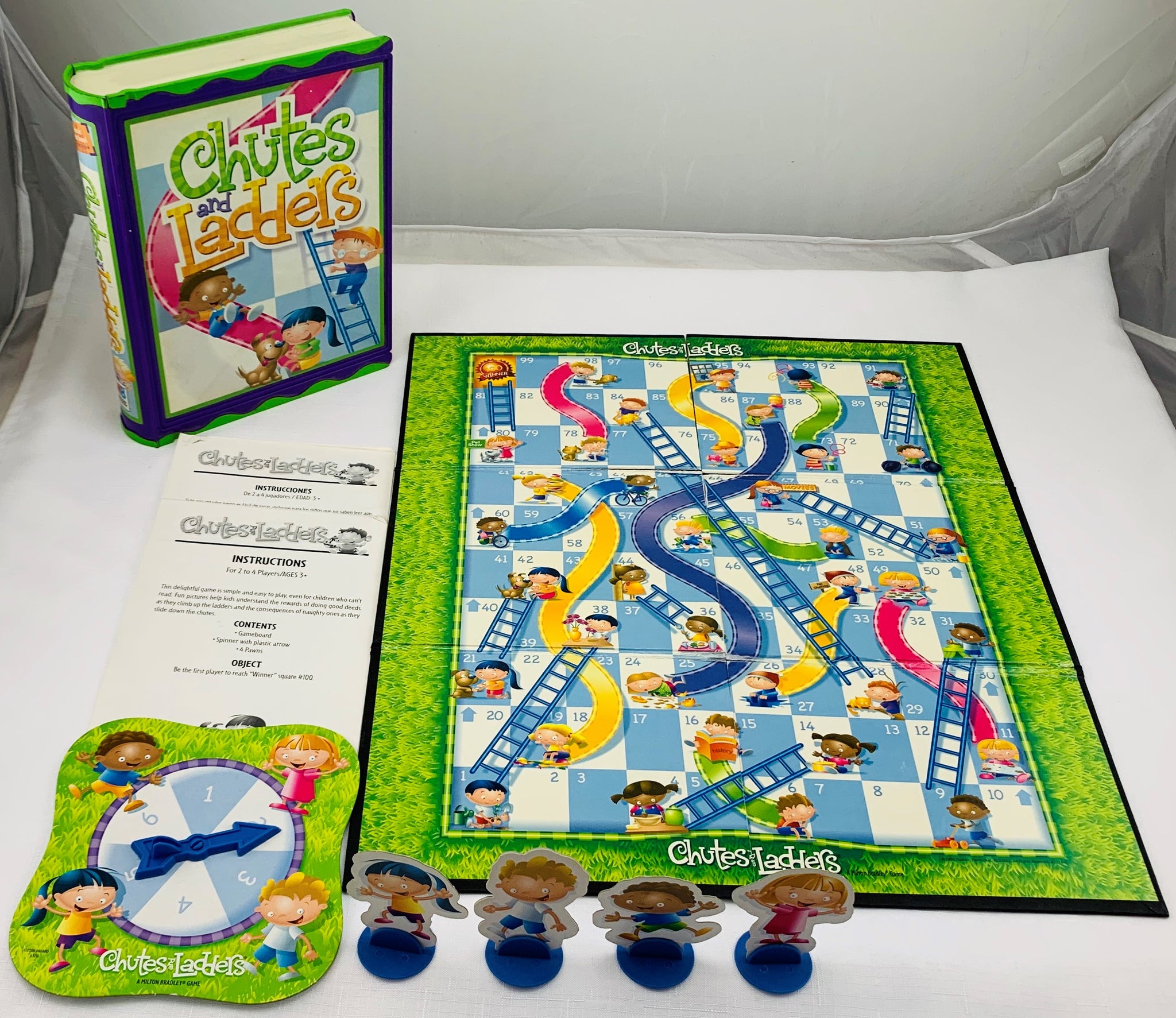 5 Childrens Bookshelf Games Candy Land, Chutes and Ladders, Memory, Hi