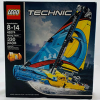 Lego: Technic Racing Yacht - 2018 - 42074 - New/Sealed
