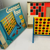 Connect Four Game - 1978 - Milton Bradley - Good Condition