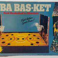 Bas-ket Game Miniature Basketball - 1988 - Cadaco - Great Condition
