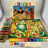 Game of Life - 1977 - Milton Bradley - Very Good Condition