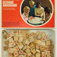 Scrabble Scoring Anagrams Game - 1975 - Selchow & Righter - Great Condition