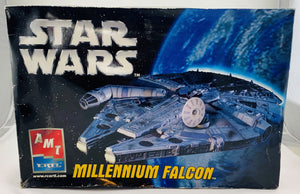 Millenium Falcon Star Wars Model Kit - AMT - 2005 - New