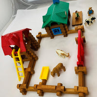 Diary Time Farm Lincoln Logs - Complete - Great Condition