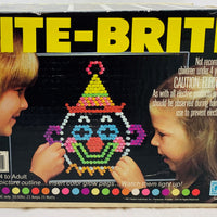 Lite Brite - 1984 - 25+ Unpunched Sheets - 200+ Pegs - Working - Very Good Condition