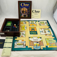 Clue Wood Bookshelf Game - 2005 - Parker Brothers - Great Condition