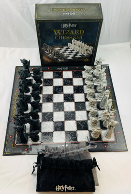 Harry Potter Wizard Chess Set - Good Condition